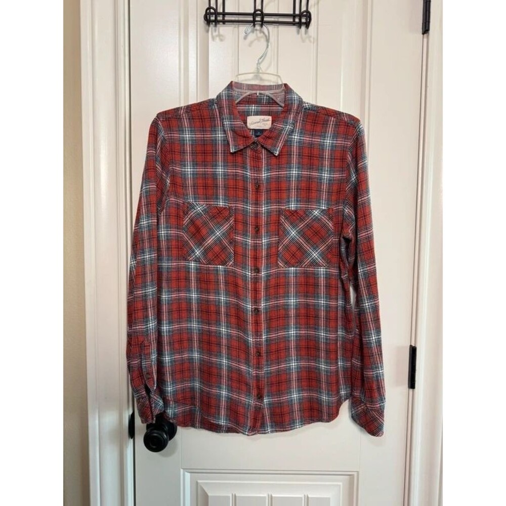 Universal Thread Red Navy Plaid Flannel Button Down Shirt Pockets Medium M